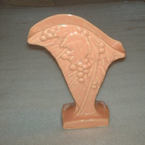 Vintage McCoy art pottery grape vase peach color